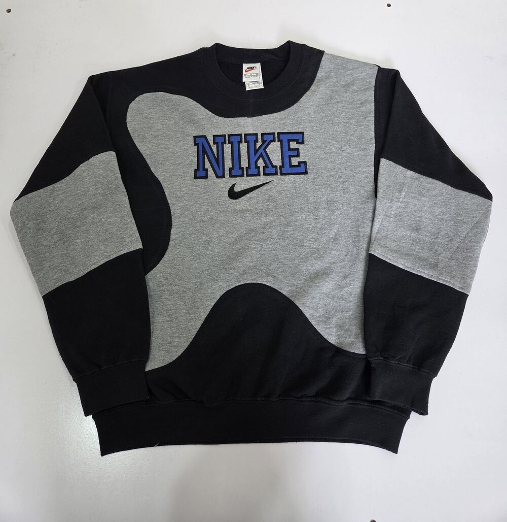 Vintage Nike Reworked Sweatshirt – Unique Upcycled Paneled Jumper – Size M